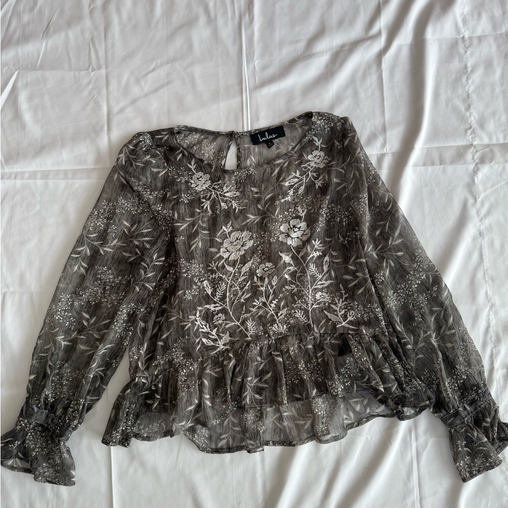 Lulu's Sheer Grey Floral Women's Top